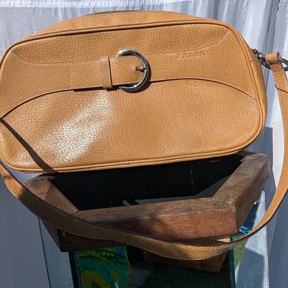 PRADA CINGHIALE FIBBI HAND BAG